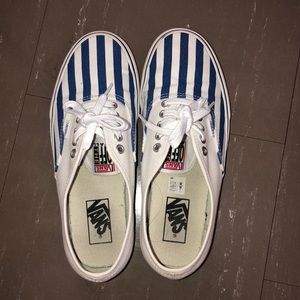 Lightly used vintage VANS.